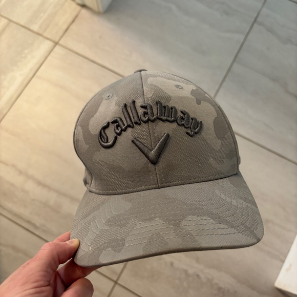 Callaway Men's Gray Camo Hat - Picture 1 of 3
